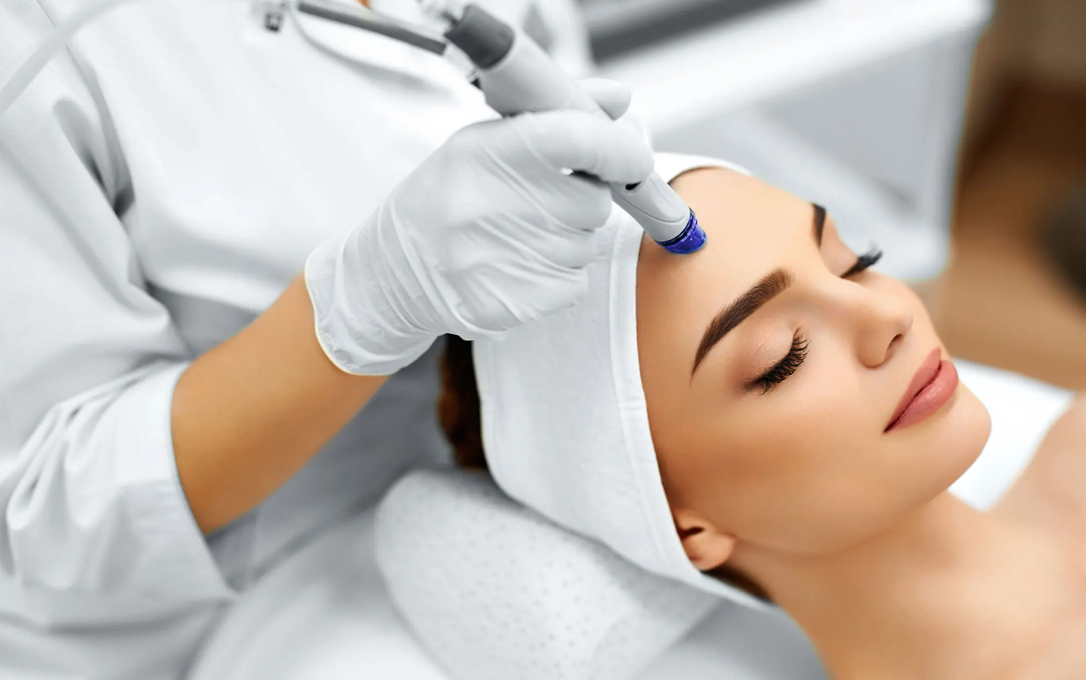 What Is Collagen Lift Therapy and How Can It Help Ageing, Loose Skin Warwickshire?